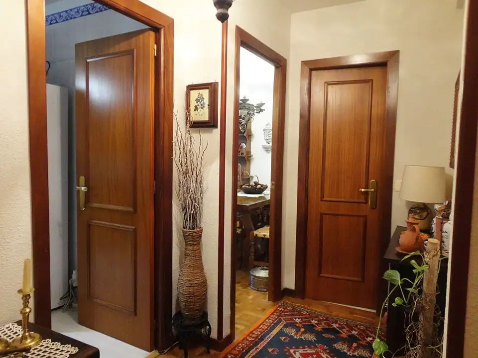 Piso en venta en Salas de los Infantes con Calefacción, Terraza y Amueblado