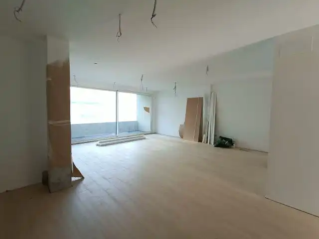 Piso en venta en Vigo  con Calefacción, Terraza y Trastero