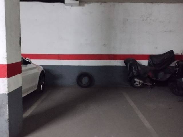 Garaje en Alquiler en Plaça Luxemburg, 6 en Metro - Auditorio