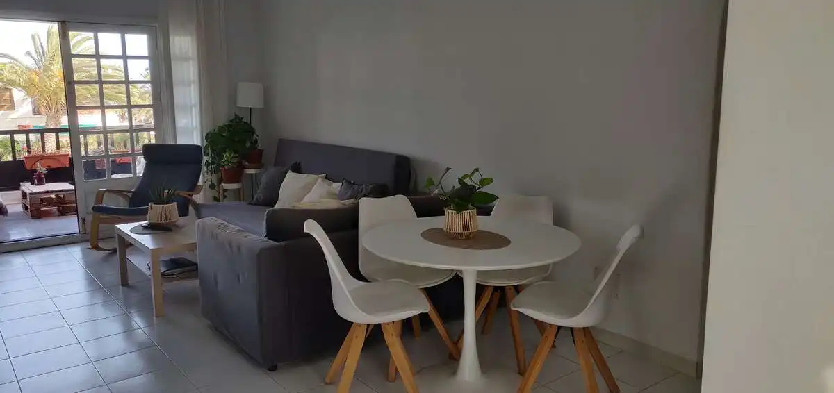 Sala d'estar de Apartament de lloguer en Teguise amb Terrassa, Moblat i Forn