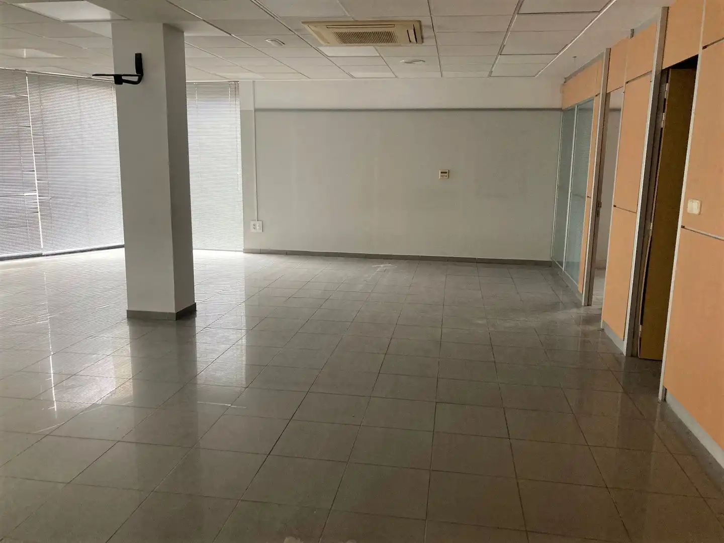 Local comercial en alquiler en Los Barrios, imagen 24