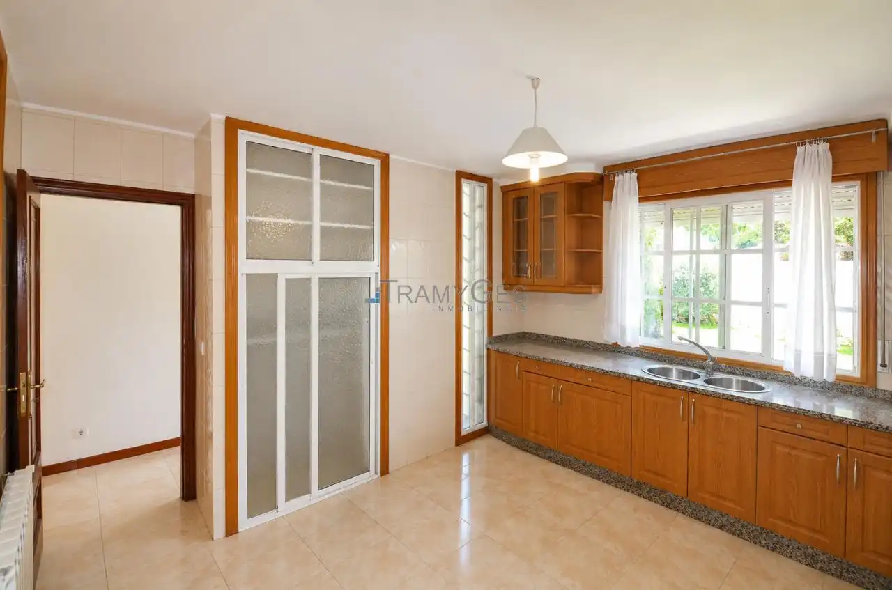 Kitchen of Detached homes for sale in Tui  with Heating, Private garden and Terrace