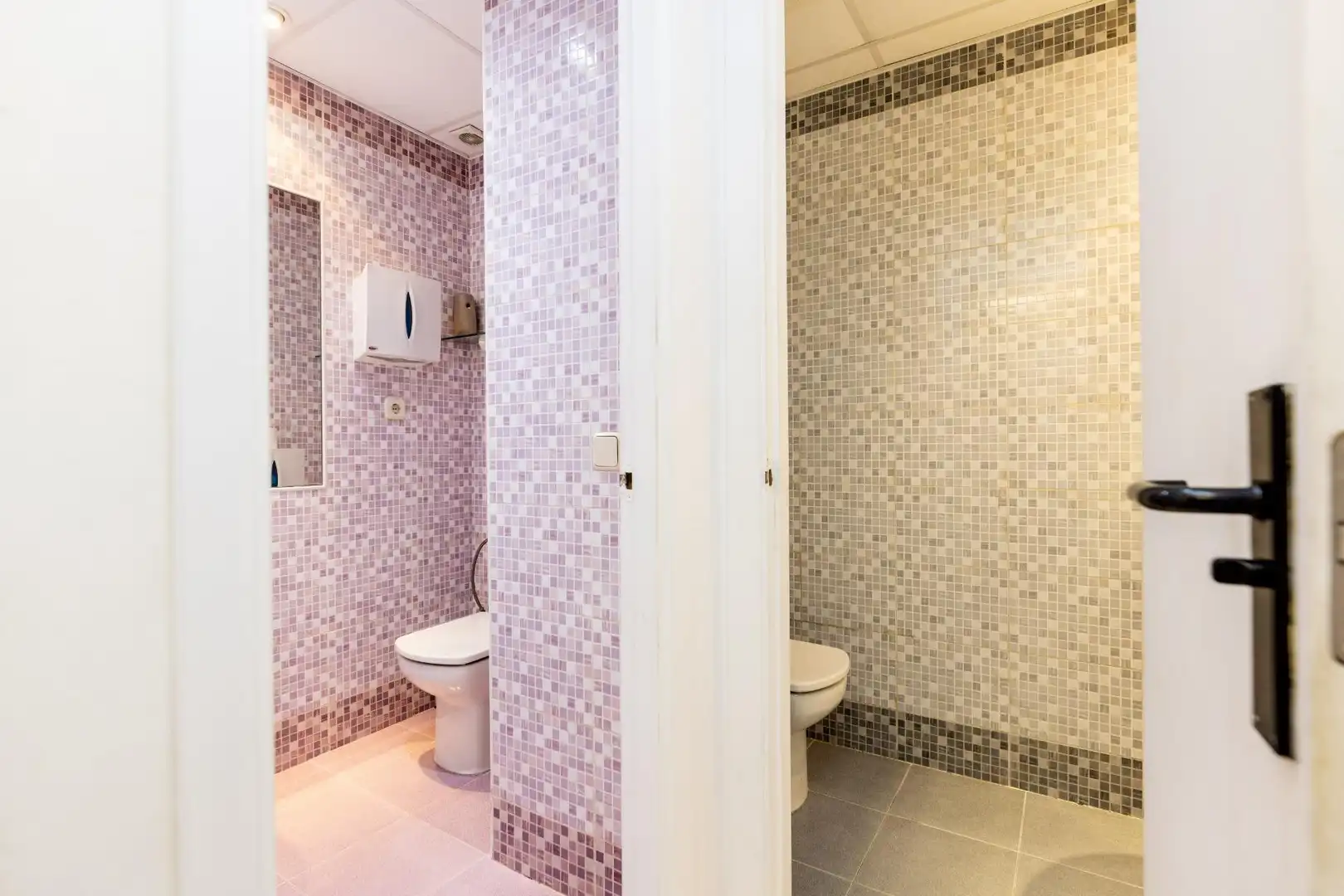 Baño de Oficina de alquiler en Madrid con Aire acondicionado y Calefacción