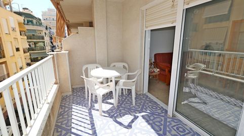 Foto 2 de Apartamento en venta en Calle Radio Murcia, 11, Las Piscinas Naturales, Torrevieja