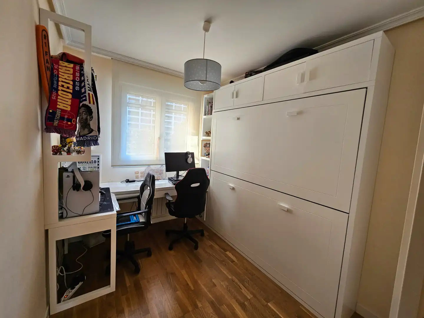 Bedroom of Flat for sale in Madrid  with Air Conditioner, Heating and Storage room