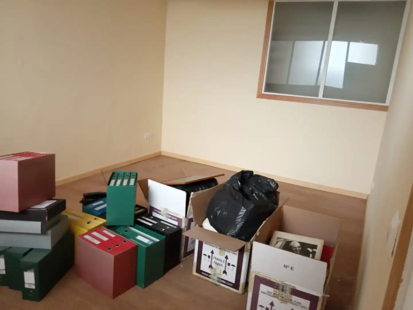 Local comercial en venta en Castilla - Hermida, imagen 3