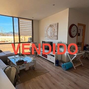 Dormitori de Apartament en venda en Sant Feliu de Llobregat amb Aire condicionat, Calefacció i Parquet