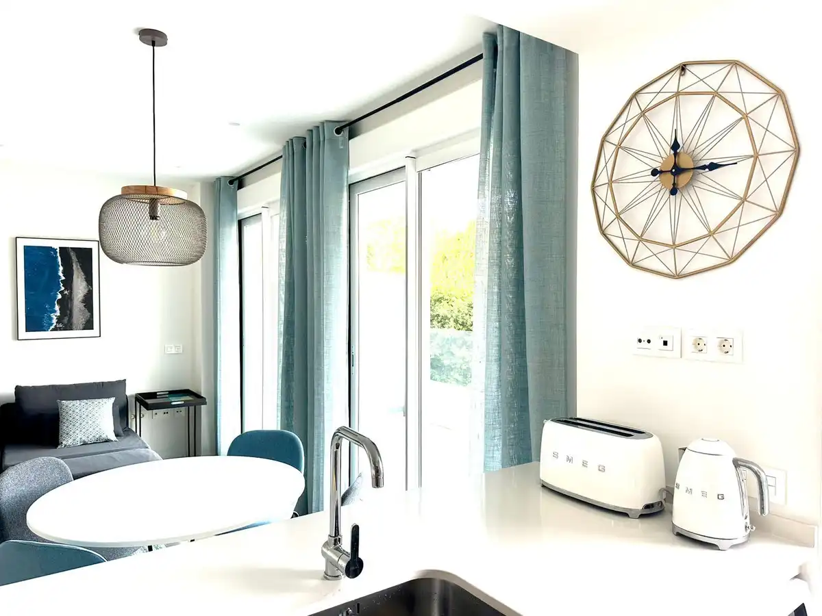 Kitchen of Apartments for rent in Marbella  with Air Conditioner, Furnished and Oven