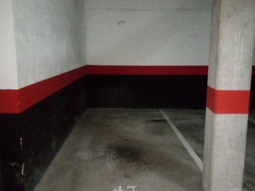 Parkplatz zur Miete in Rambla de Sant Jordi 17
