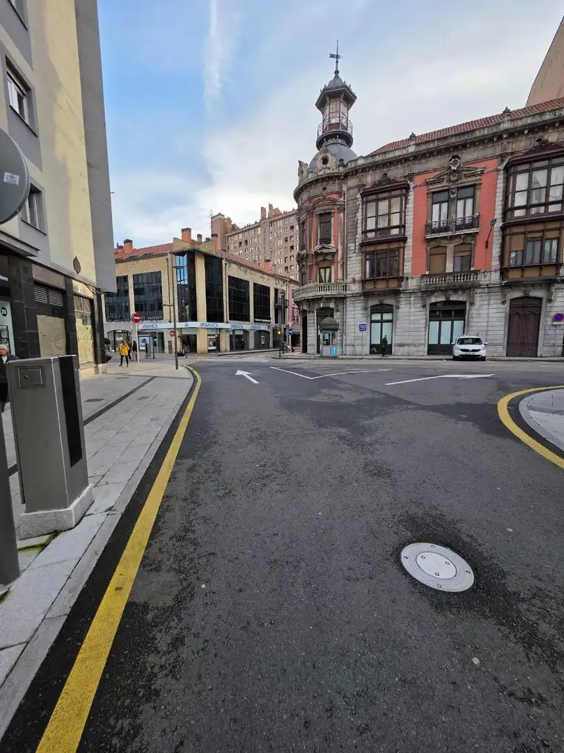 Vista exterior de Ático en venta en Avilés