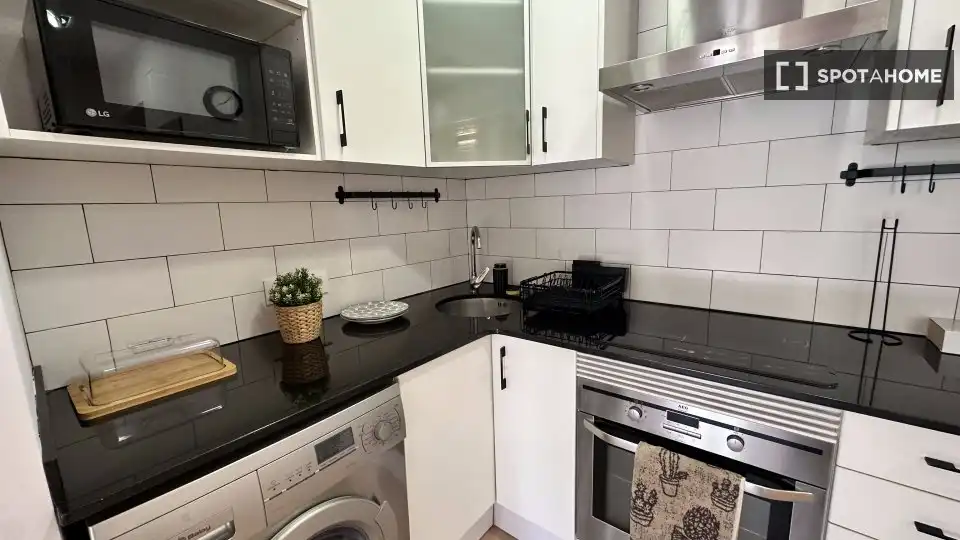 Flat with terrace to rent in Eixample, imagen 10