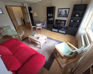 Living room of Apartment to rent in Cáceres Capital  with Air Conditioner, Heating and Furnished