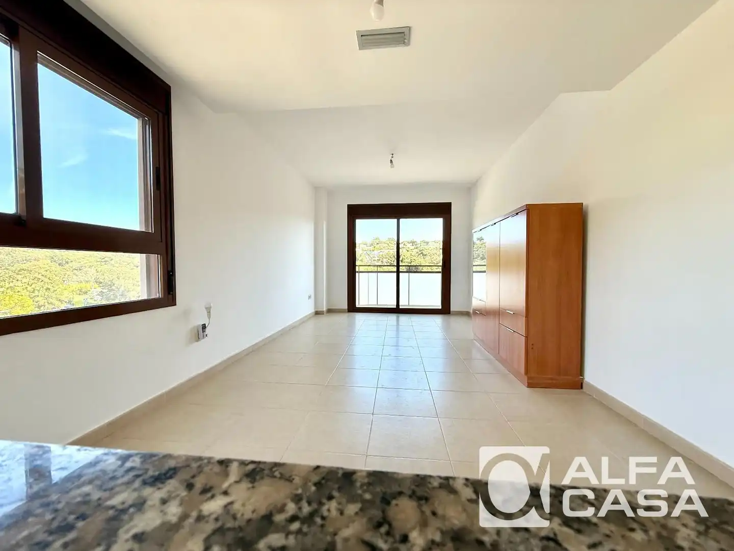 Wohnung zum Verkauf in Lloret de Mar mit Klimaanlage, Heizung und Terrasse