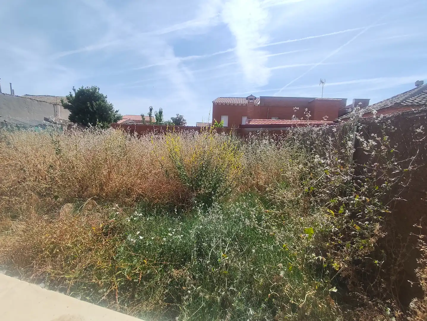 Detached homes for sale in Alcabón  with Heating, Private garden and Storage room