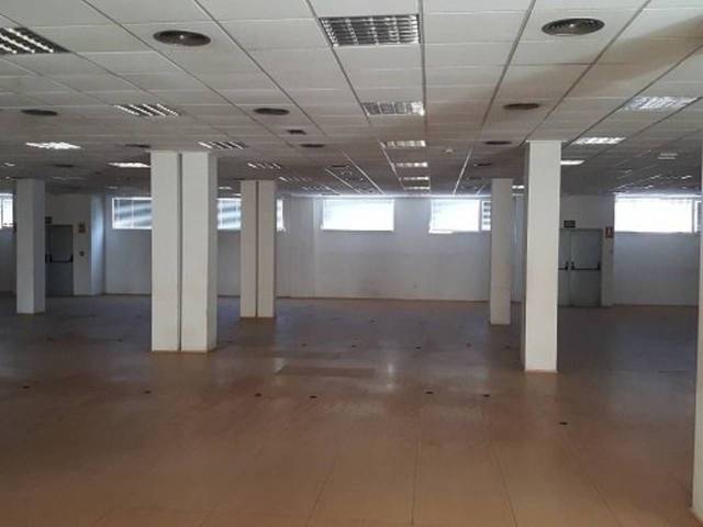 Local comercial en Venta en Imaginalia - Llanos del Águila