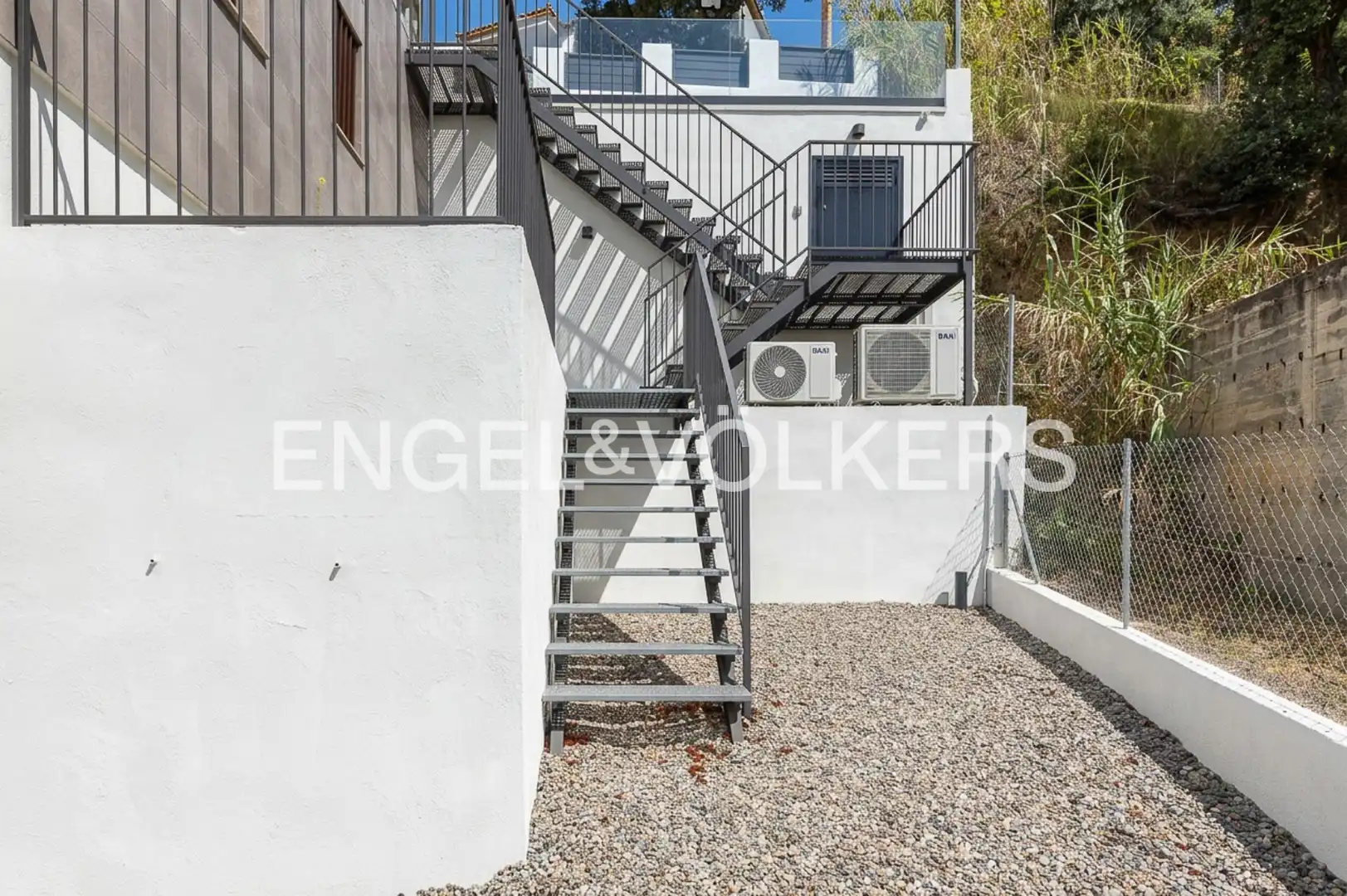 Casa amb terrassa en venda a Sant Cebrià de Vallalta, imagen 73
