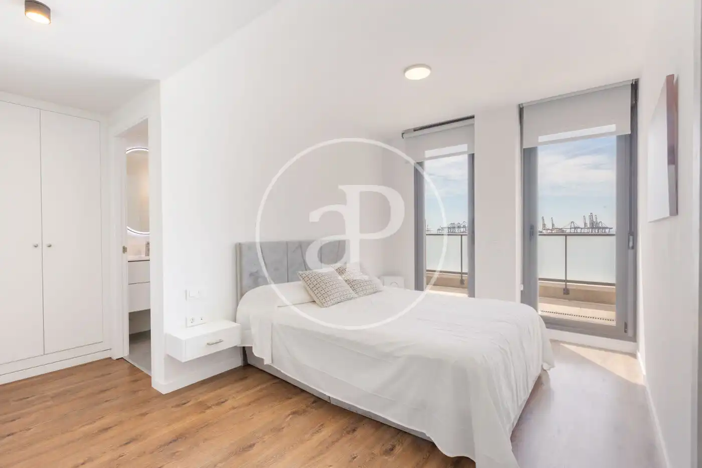 Habitación de Ático en venta en Valencia con Aire acondicionado, Calefacción y Terraza