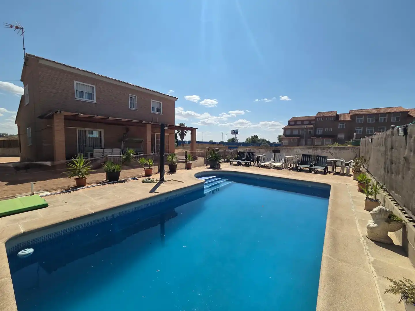 Chalet con piscina en venta en Calle de Santander 127, imagen 17