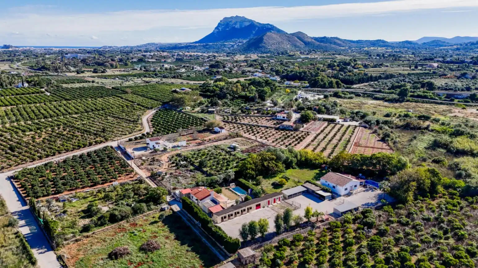 Chalet con piscina en venta en La Xara - La Sella, imagen 2