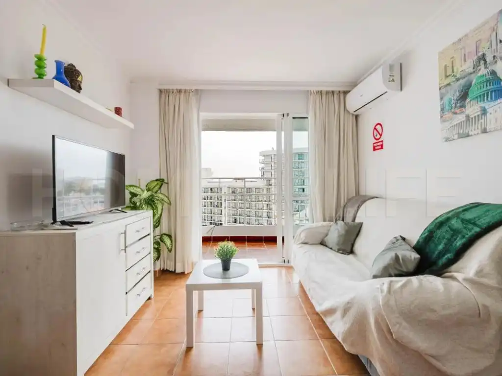 Living room of Flat for sale in Benalmádena  with Air Conditioner, Private garden and Terrace