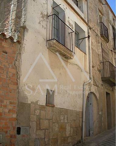 Casa adosada en Venta en La Granadella