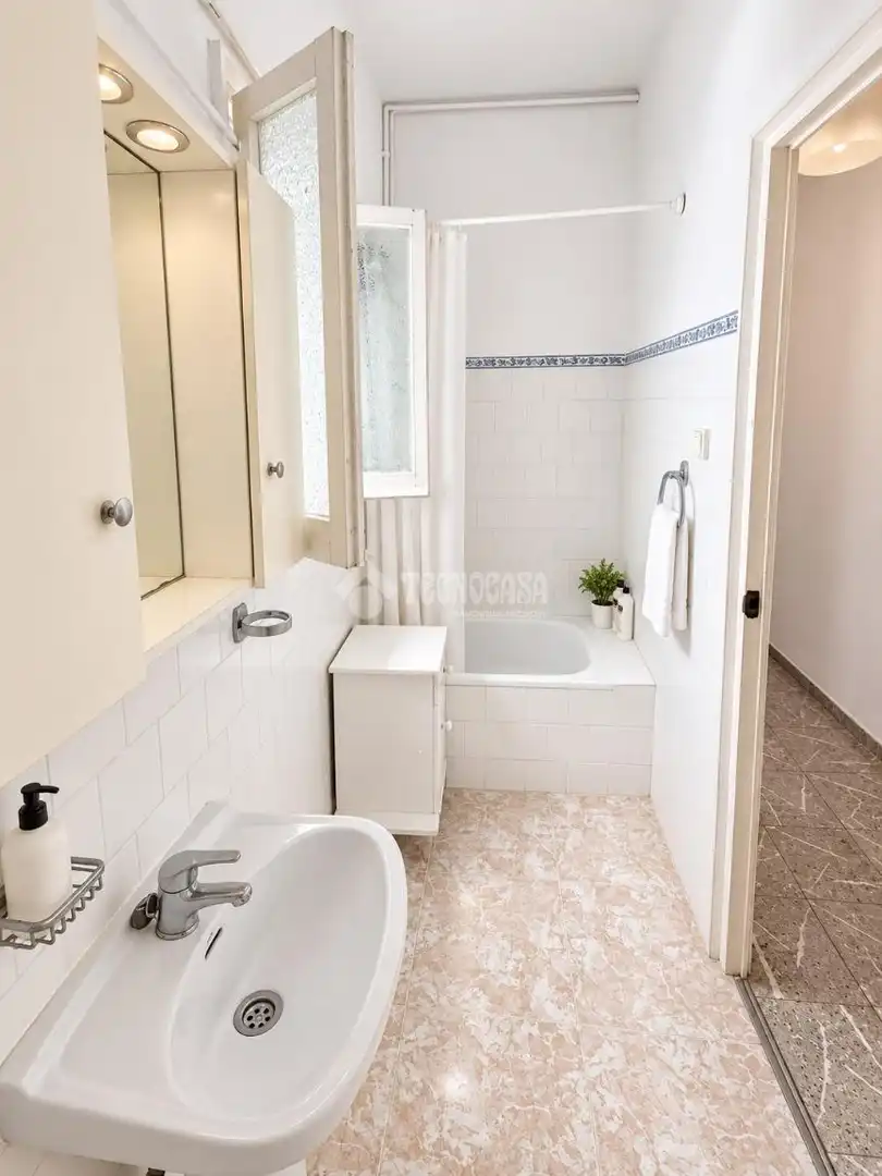 Flat for sale in Florida - Ciudad de Asís, imagen 7