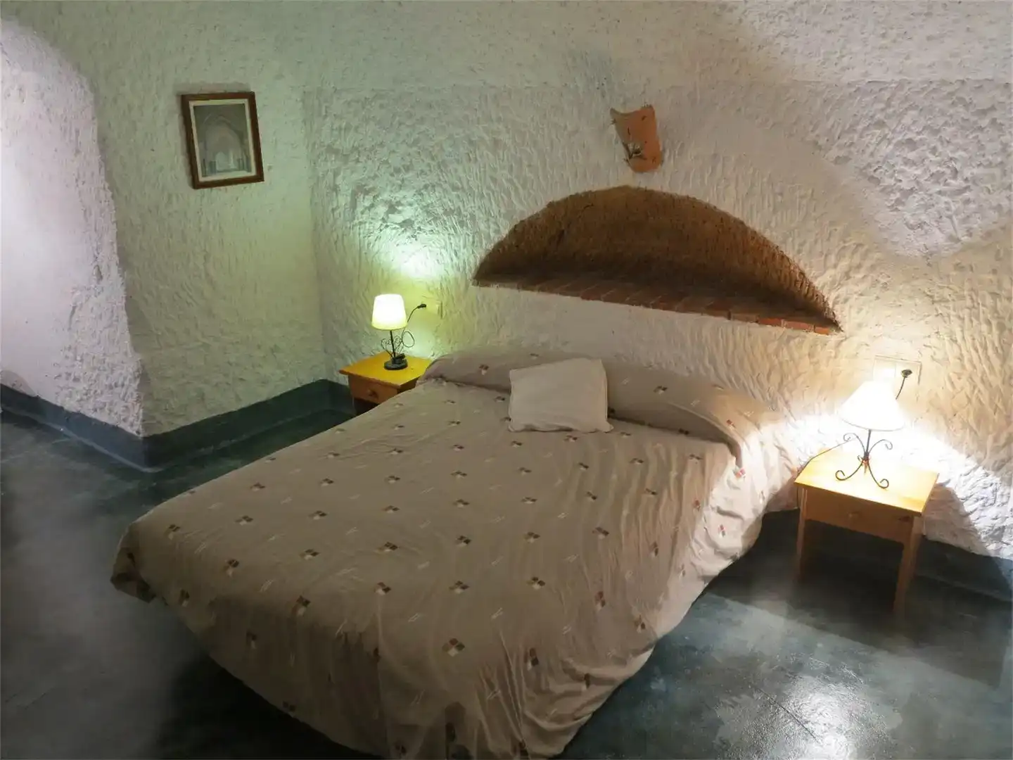 Bedroom of Flat for rent in Cortes y Graena  with Private garden, Furnished and Balcony