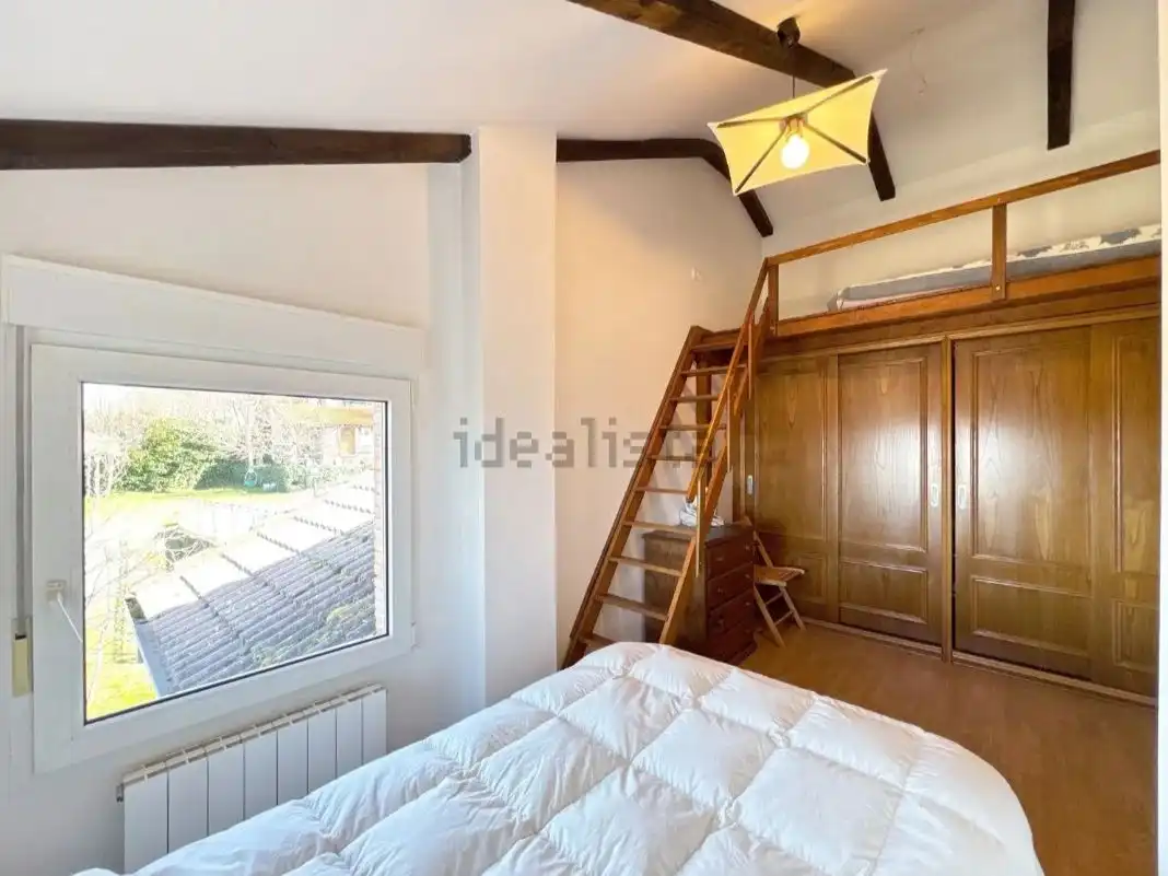 Habitación de Finca rústica en venta en Béjar con Calefacción, Jardín privado y Parquet