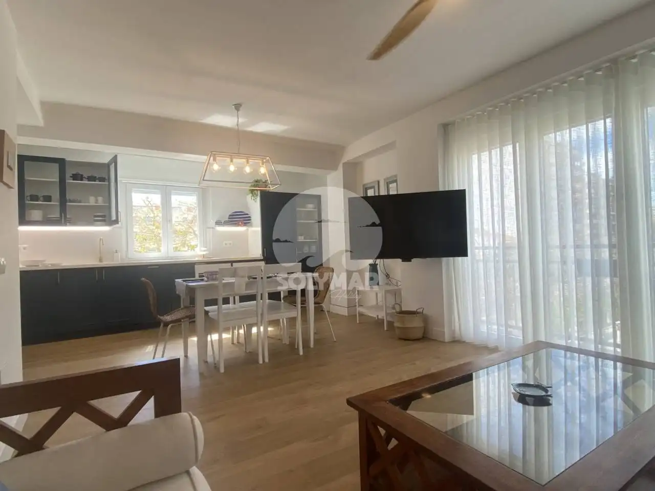 Dining room of Flat for rent in Vélez-Málaga  with Air Conditioner, Furnished and Balcony