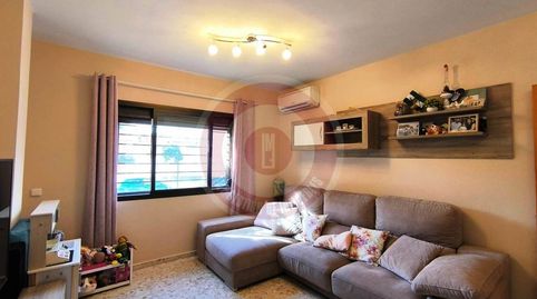 Foto 4 de Casa adosada en venta en Capuchinos - Los Olivos, Vélez-Málaga