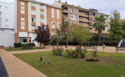 Exterior view of Flat for sale in Badajoz Capital  with Air Conditioner and Terrace