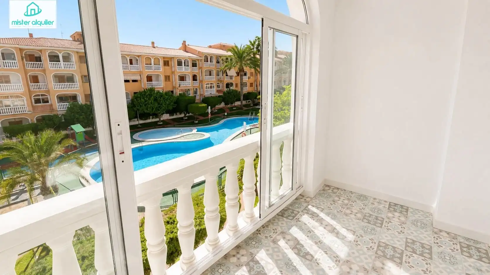 Terrasse von Wohnungen zur Miete in El Campello mit Klimaanlage, Heizung und Terrasse