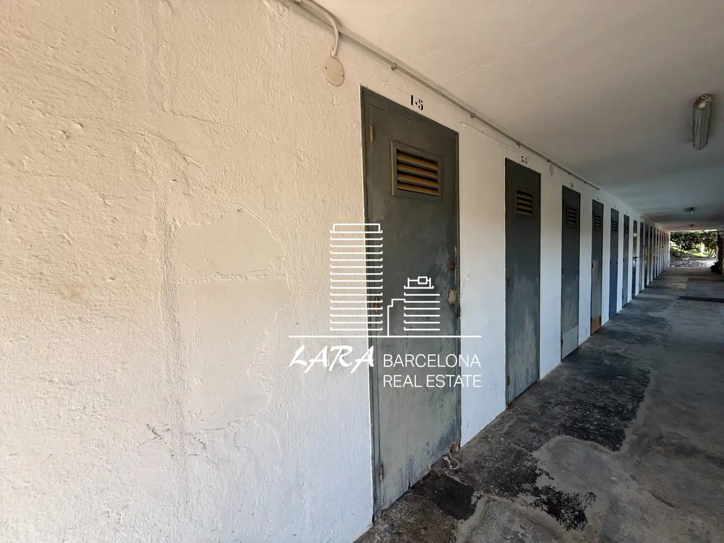 Vista exterior de Apartament en venda en Castelldefels amb Traster, Forn i Rentadora