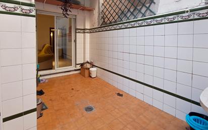 Flat for sale in  Barcelona Capital  with Heating, Terrace and Alarm