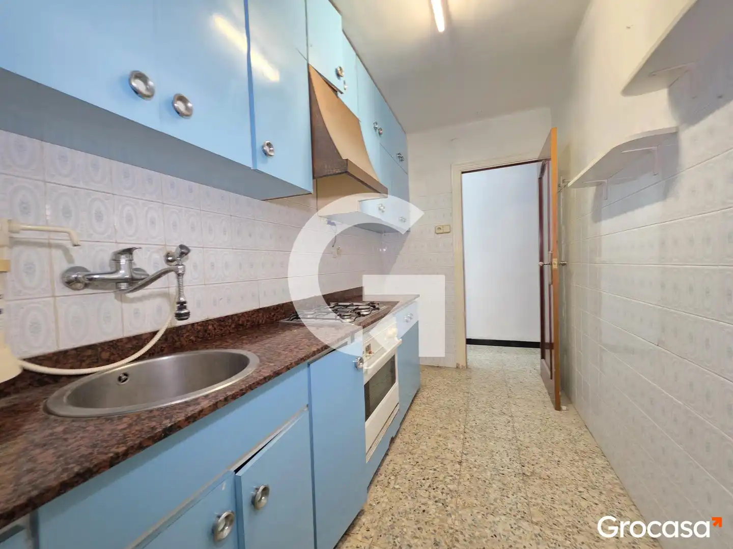 Cocina de Piso en venta en Cornellà de Llobregat