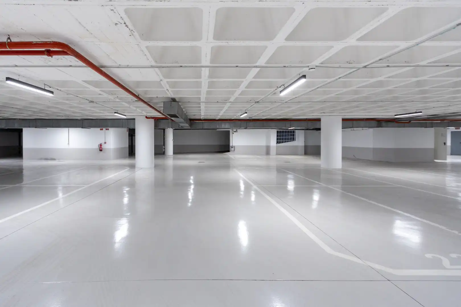 Garaje de alquiler en  Madrid Capital con Alarma