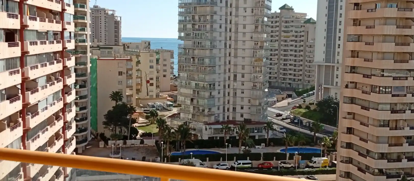 Vista exterior de Apartamento en venta en Calpe / Calp con Aire acondicionado, Calefacción y Jardín privado