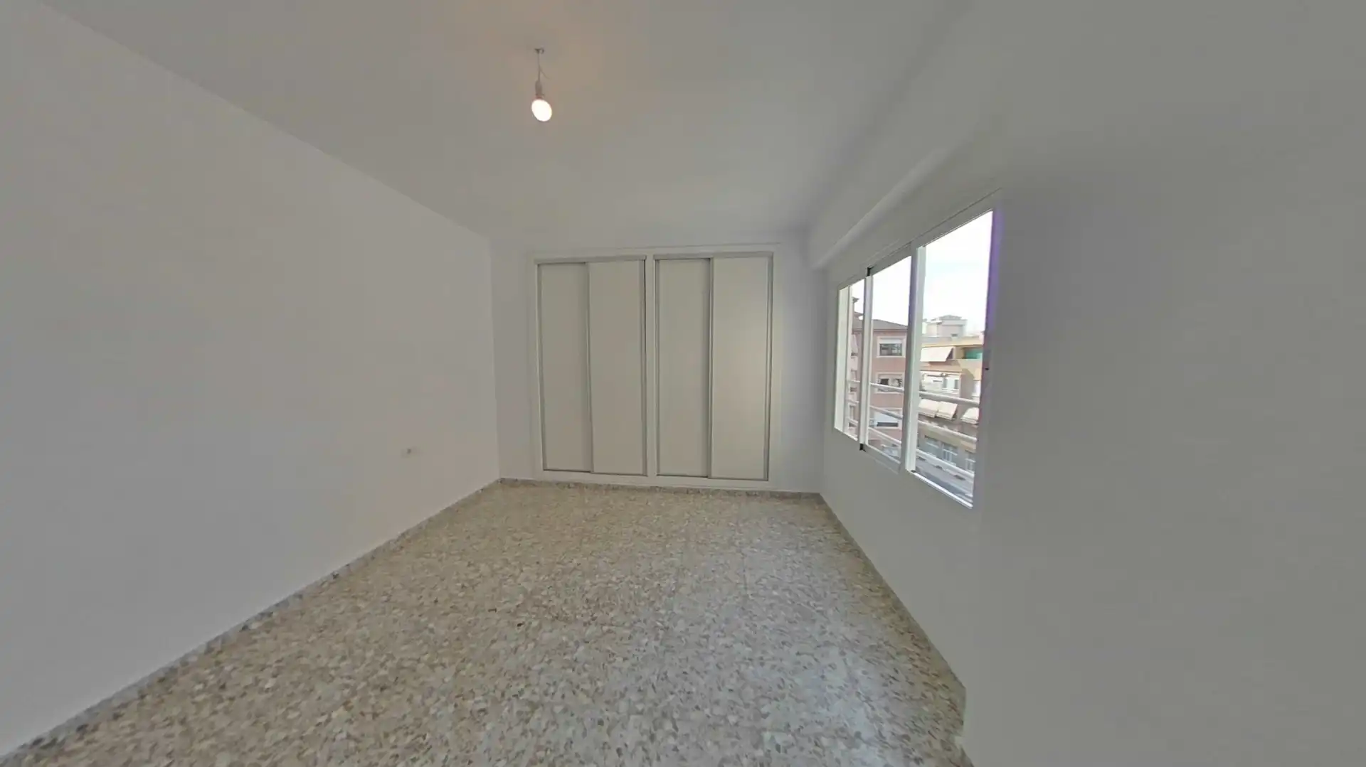 Habitación de Piso en venta en Alicante / Alacant