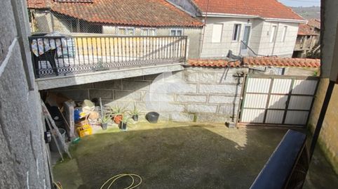 Foto 4 de Casa adosada en venda a Grou, Lobios, Ourense