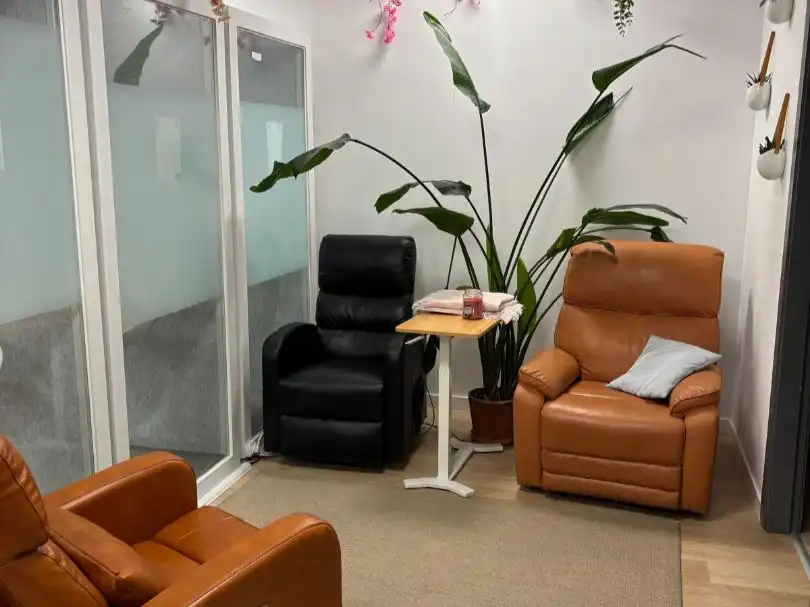 Office for rent in Camins al Grau