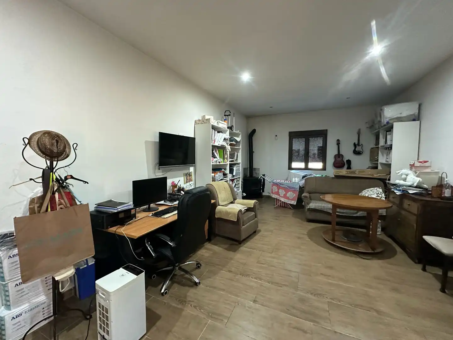 Houses for sale in Mengabril  with Air Conditioner, Heating and Swimming Pool