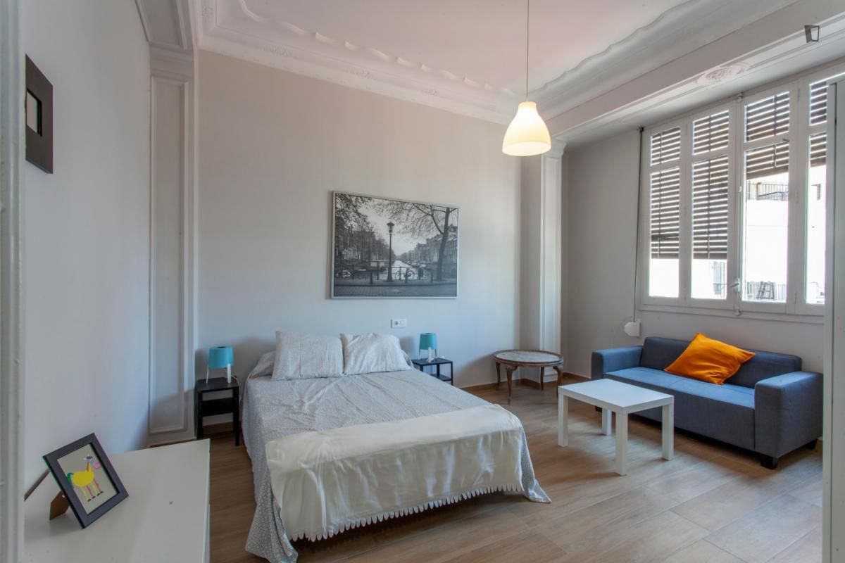 Bedroom of Apartment to share in  Valencia Capital  with Furnished, Oven and Washing machine