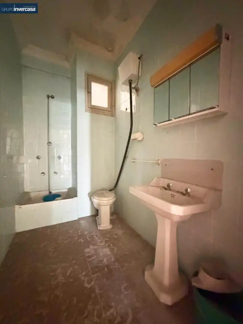 Baño de Piso en venta en Quart de Poblet con Balcón