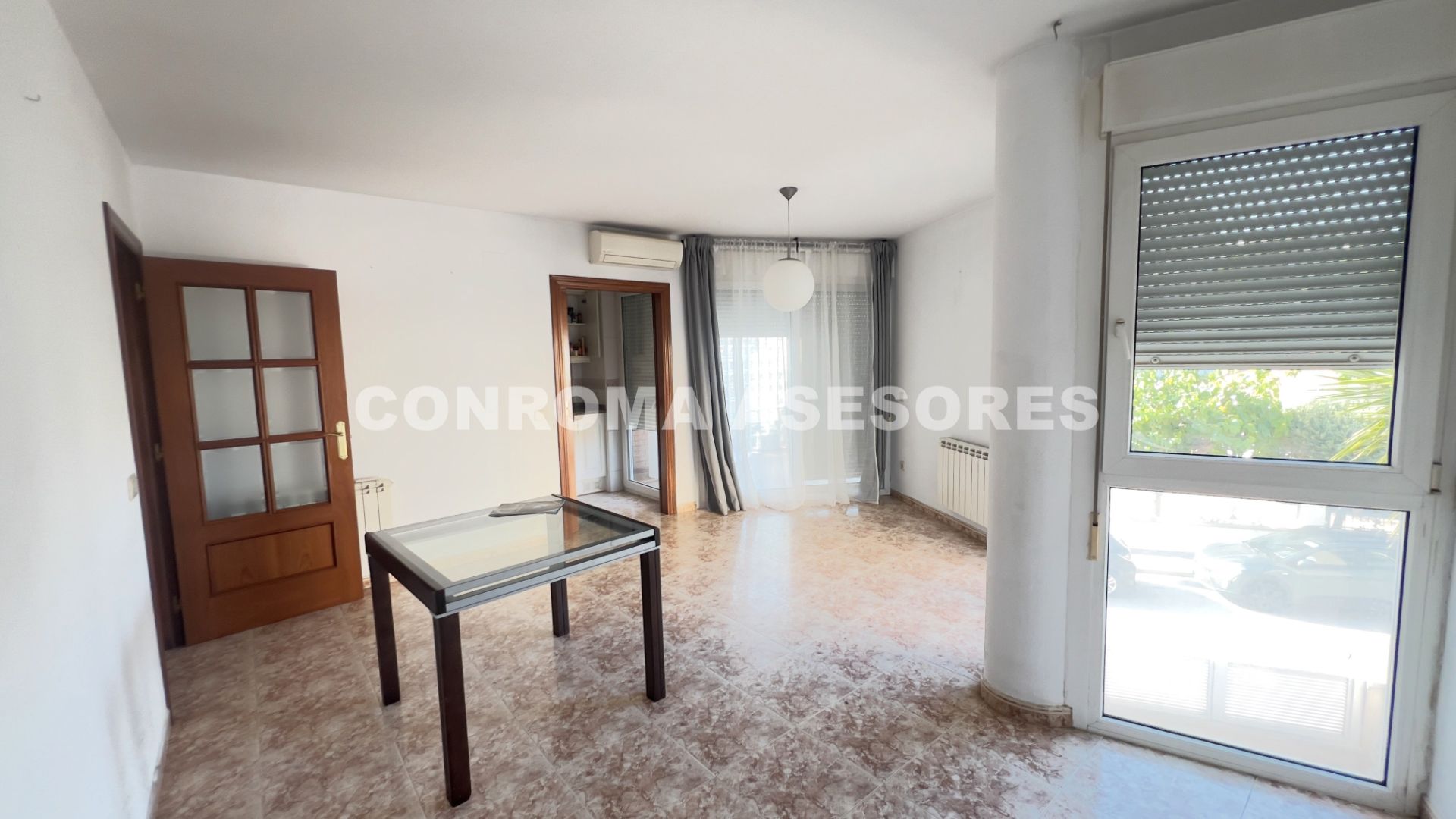 Living room of Flat for sale in Palafolls  with Air Conditioner, Heating and Terrace