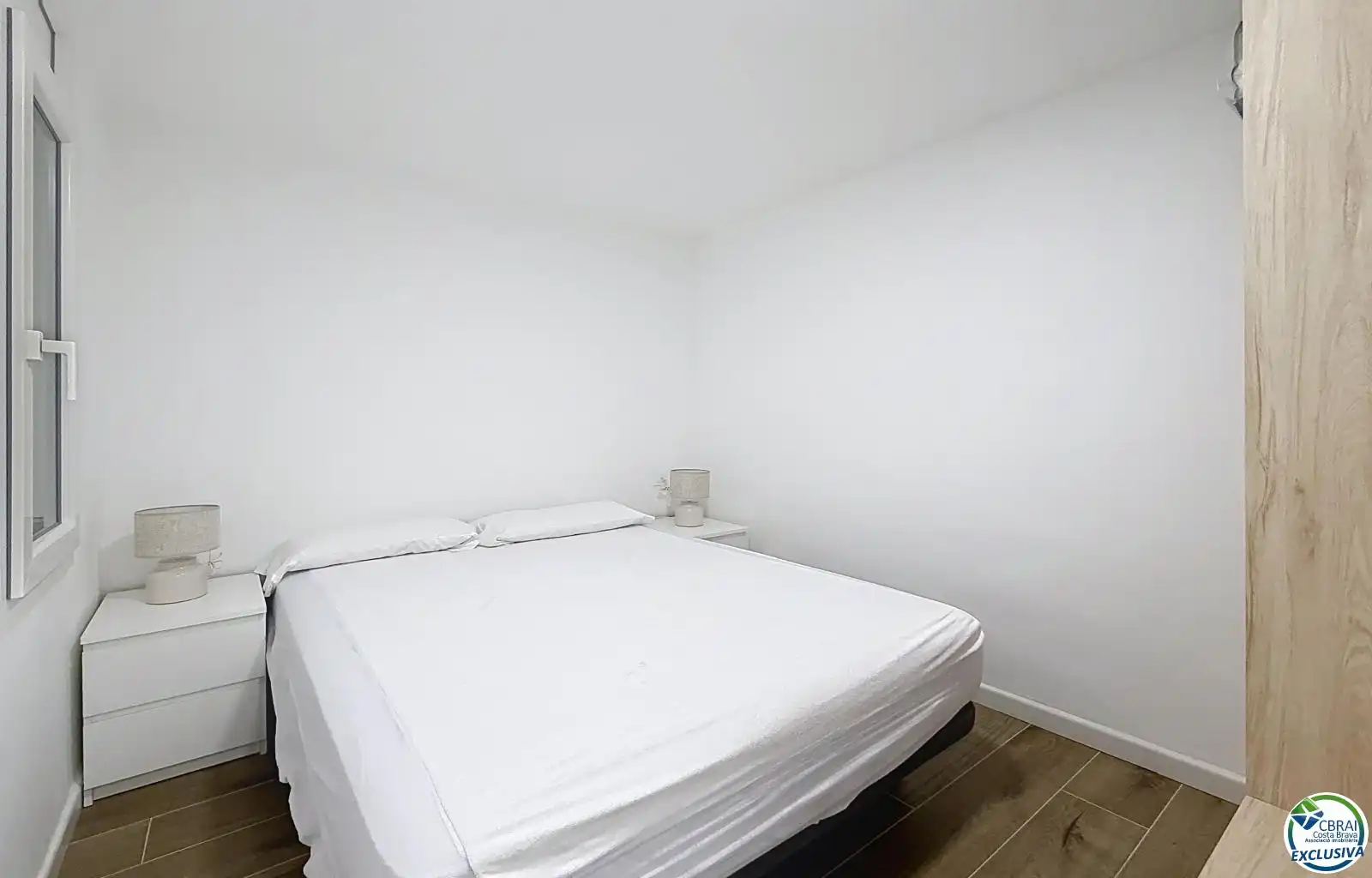 Bedroom of Flat for sale in Roses  with Air Conditioner, Terrace and Furnished