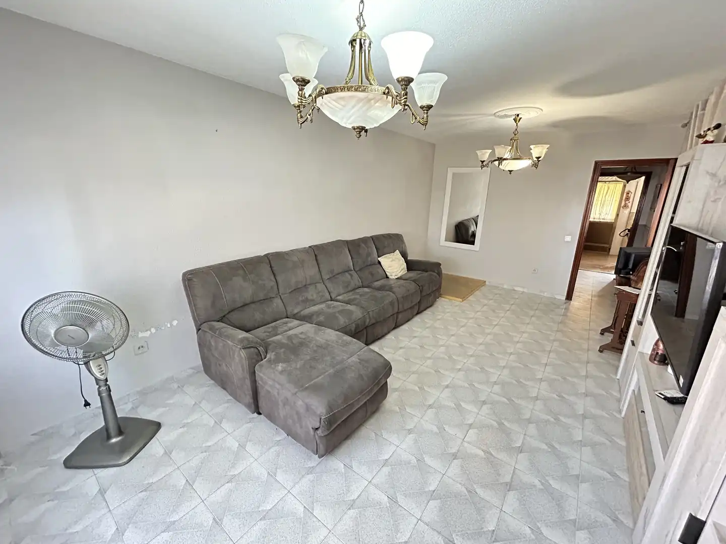 Sala d'estar de Casa adosada en venda en Almería amb Aire condicionat, Calefacció i Terrassa