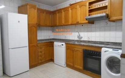 Kitchen of Flat to rent in Ferrol