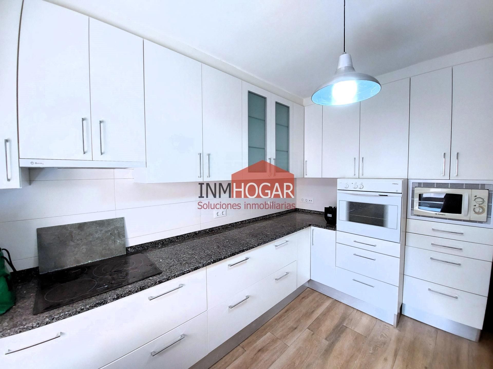 Kitchen of Flat for sale in Ávila Capital  with Heating and Storage room