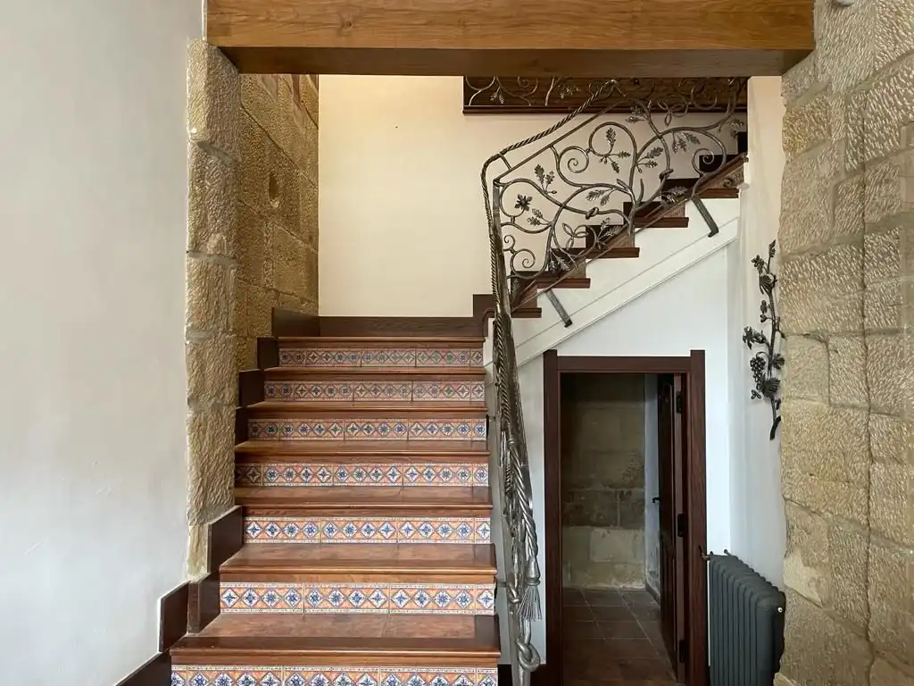Country house zum Verkauf in Calle Mayor, Castañares de Rioja