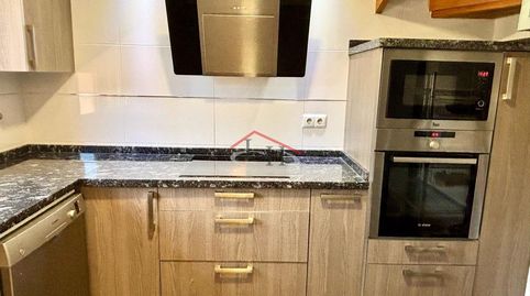 Foto 3 de Casa adosada en venta en Ribera del Bernesga, Sariegos, León